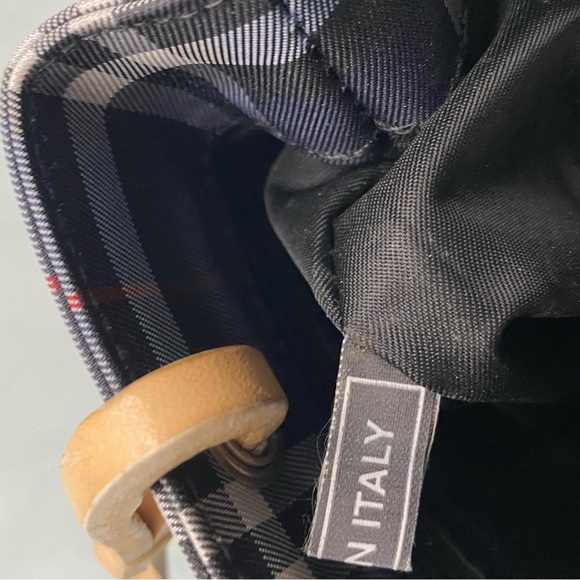 Auth Burberry 3 piece RARE Bag, long wallet& coin pouch. dust bag/box. - Picture 11 of 15